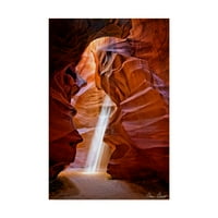 Védjegy képzőművészet 'sun Shining Through Canyon III' vászon művészet David Drost